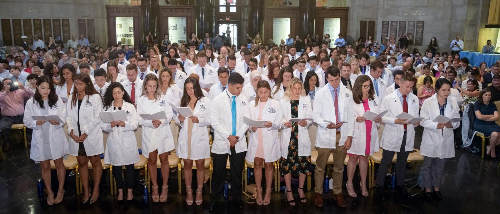 CDM New Students with White Coat Ceremony College of Dental