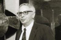 Headshot of Seymour Headshot of Seymour Lipton who is white, wearing spectacles and looking sideways