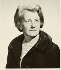 Headshot of Patricia MclLan who is white middle aged woman