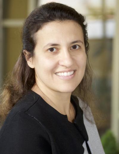 Alia Koch, DDS, MD Profile Headshot