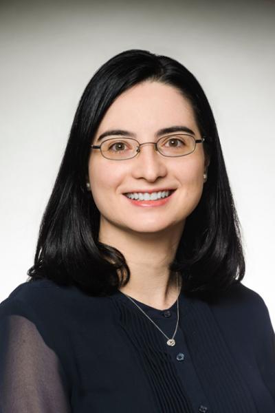 Roseanna Graham, DDS, PhD Profile Headshot